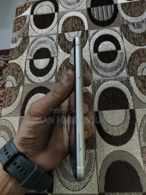 Apple iPhone 11 128GB (Used)