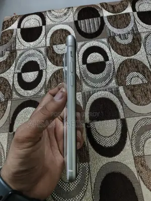 Apple iPhone 11 128GB (Used)