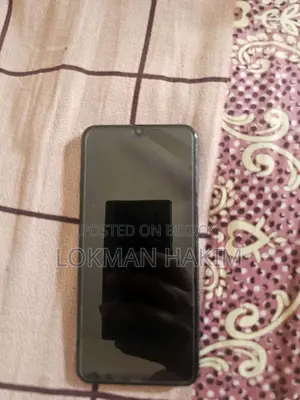 Samsung Galaxy A50 (Used)