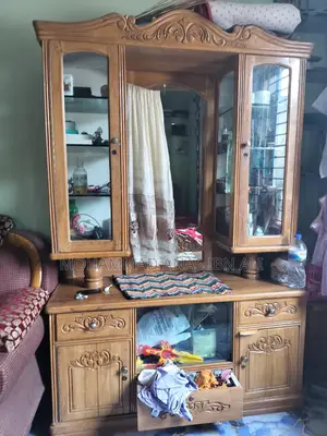 Dressing table