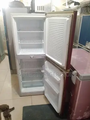 14 CFT ফিরিজ বিক্রি করা হবে