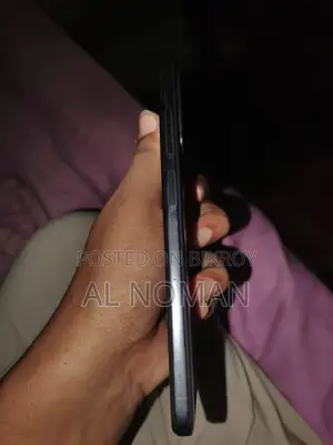 Xiaomi Redmi Note 11 ram:6 rom:128 (Used)