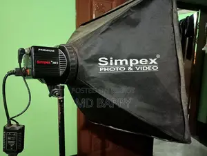 Selling 3 Simpex 300d Studio Lights