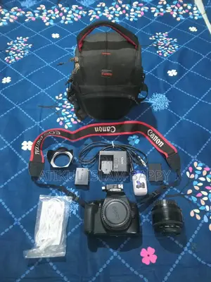 Canon 1300D Wifi Supported
