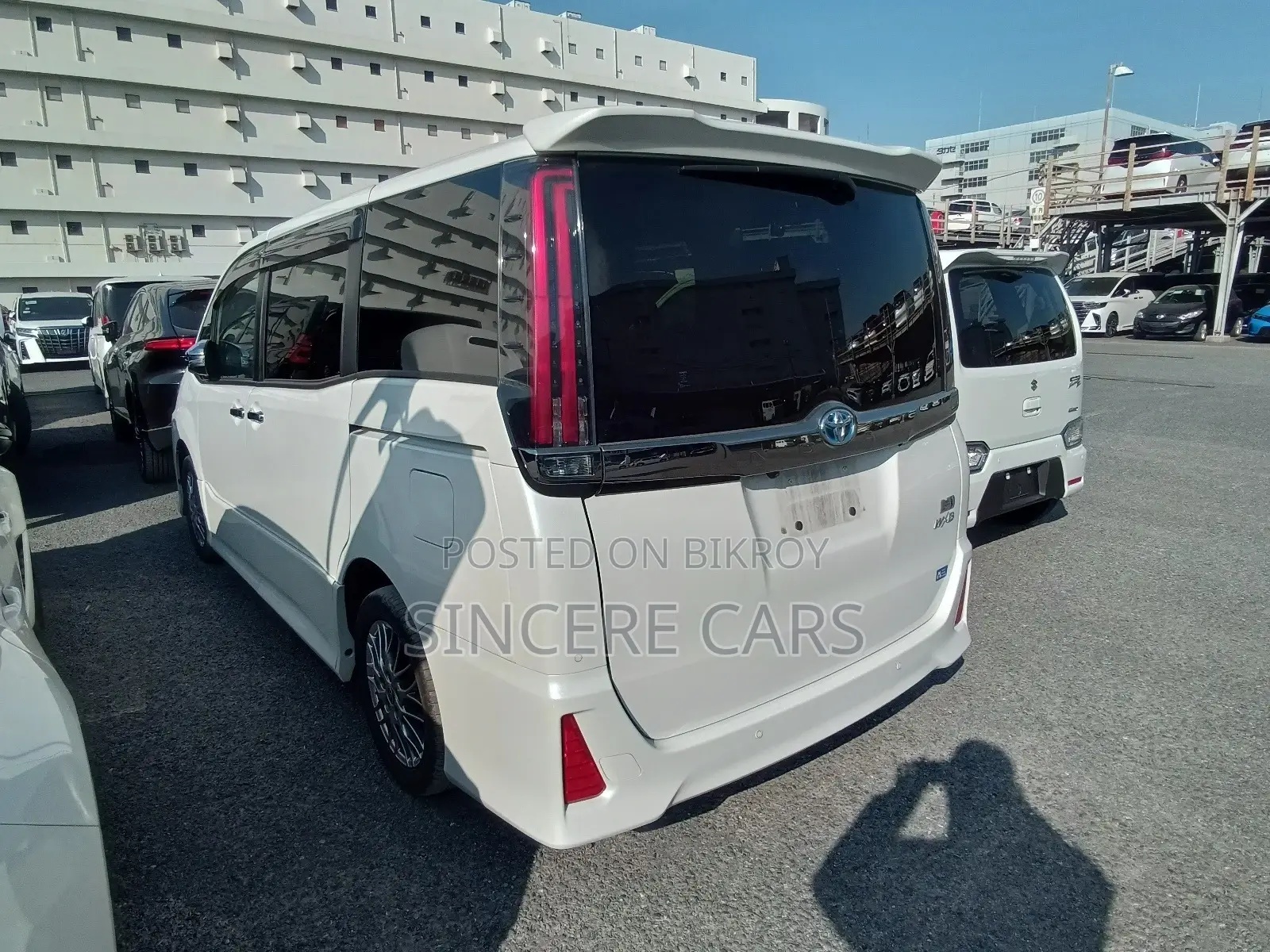 Toyota Noah SI WXB 3 HYB 3.5 2020