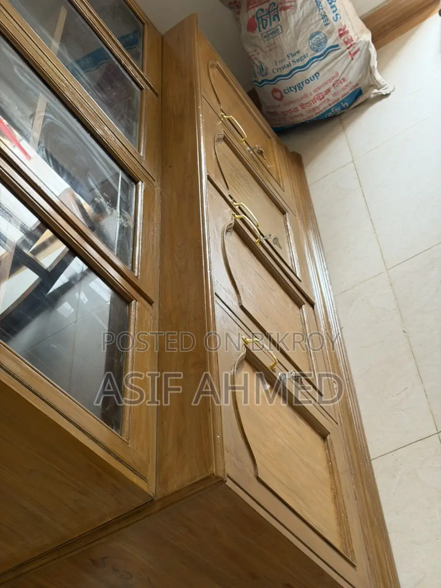 Shegun Wood Showcase Cabinet