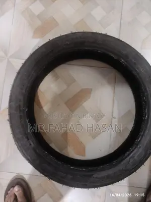 মোটরসাইকেলের রিসোলিং টায়ার