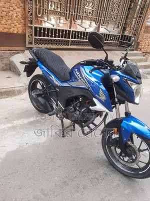 Honda Hornet 2018