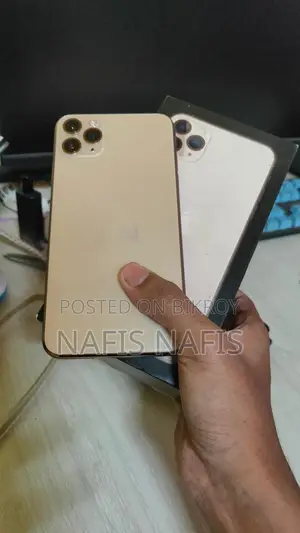 Apple iPhone 11 Pro Max (Used)