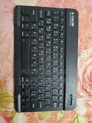 S COLOR Bluetooth Keyboard like new