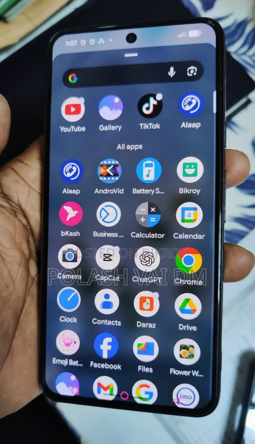 Google Pixel 8 . (Used)