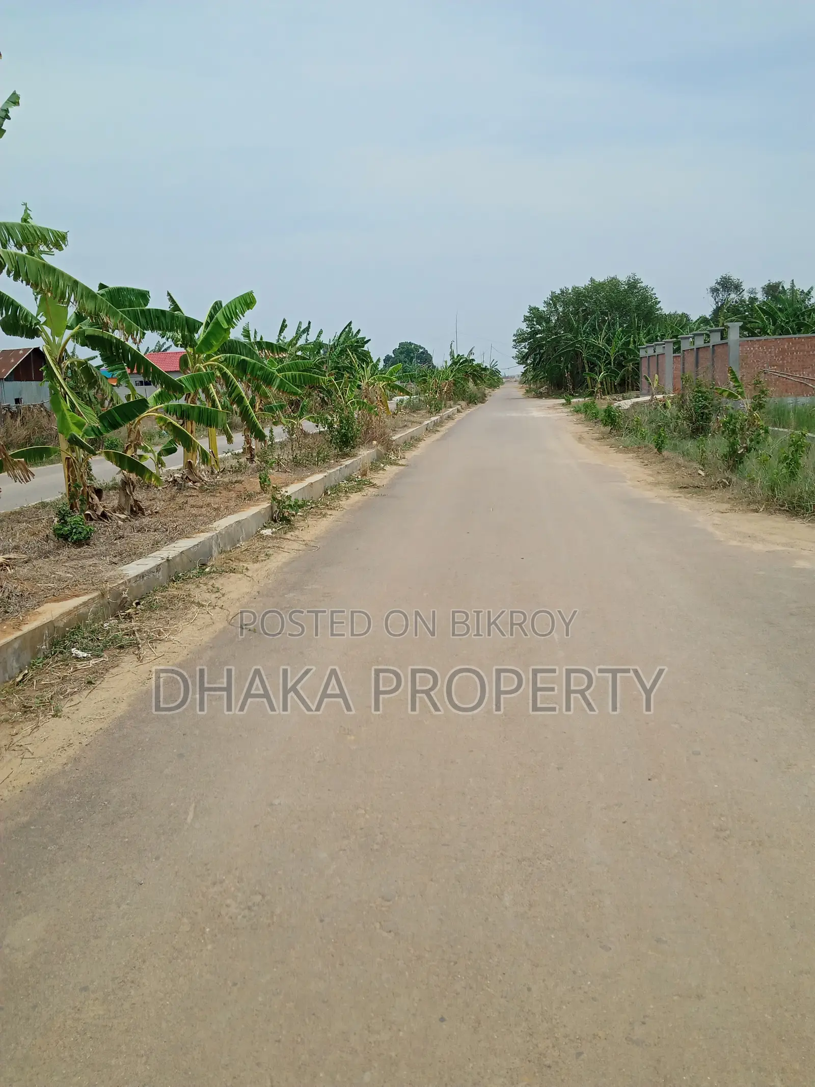 54ft Rd 3 Katha Park West at Sector- 23