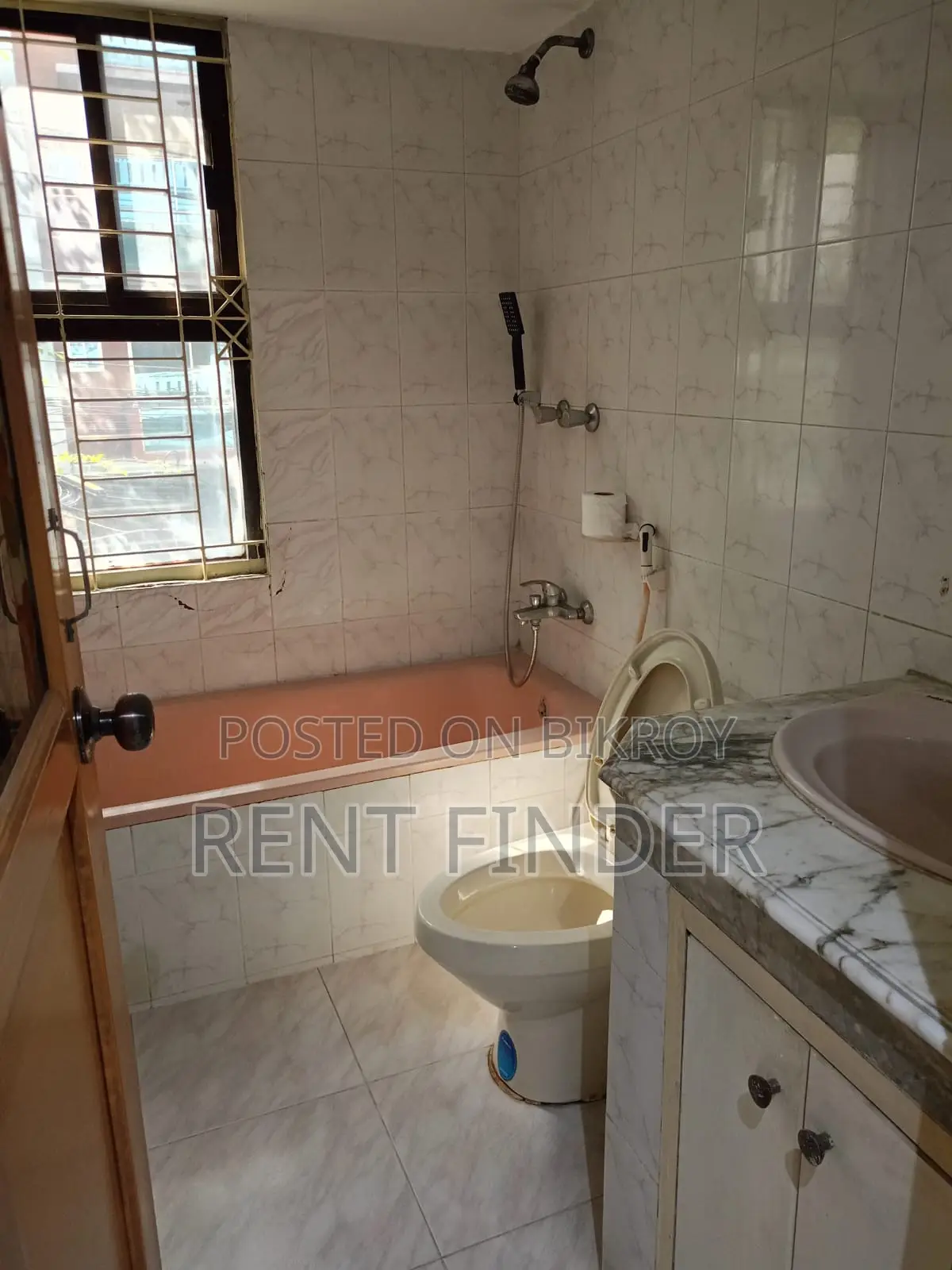 Full Furnished Apartment