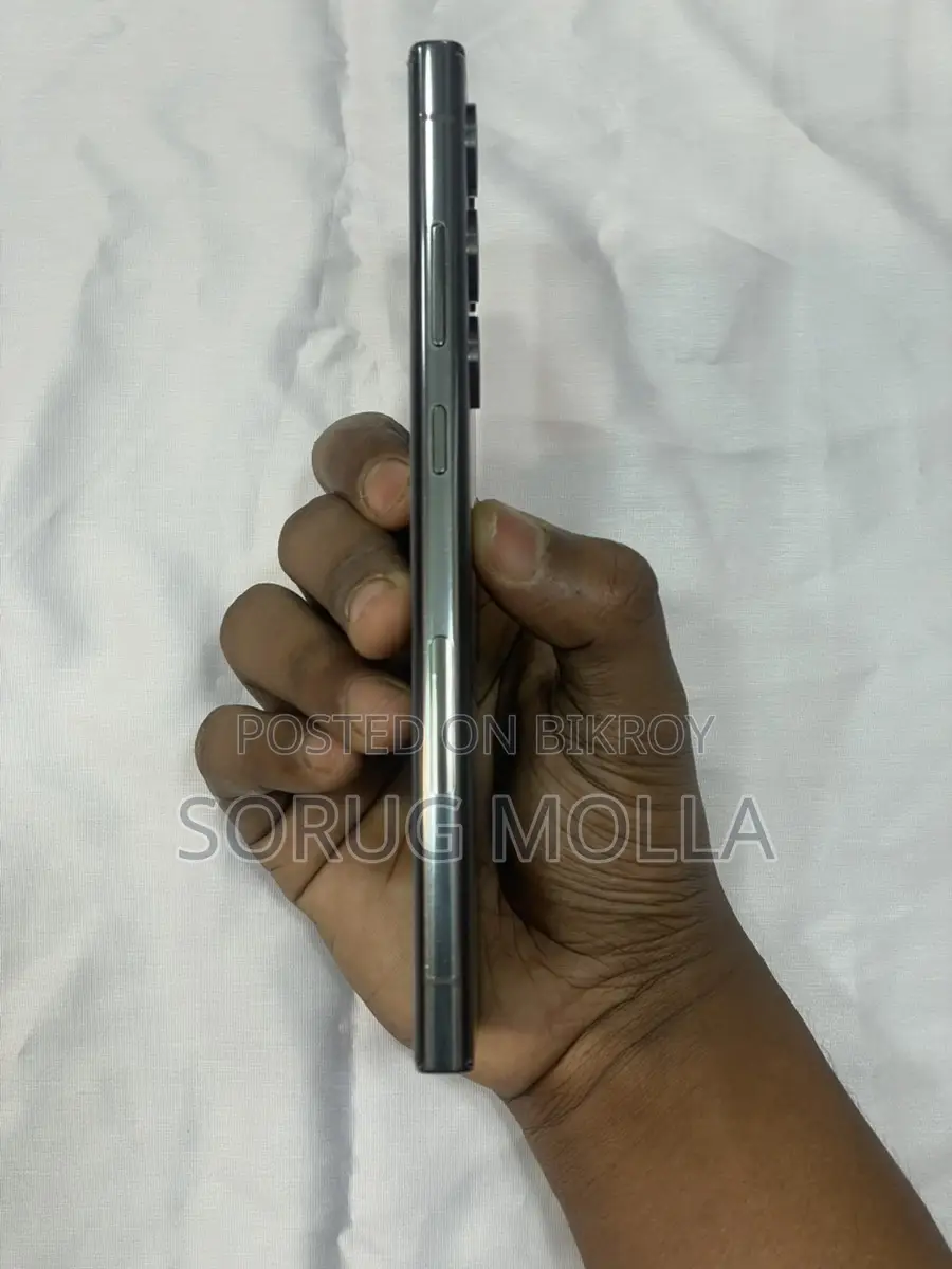 Samsung Galaxy S23 Ultra (Used)