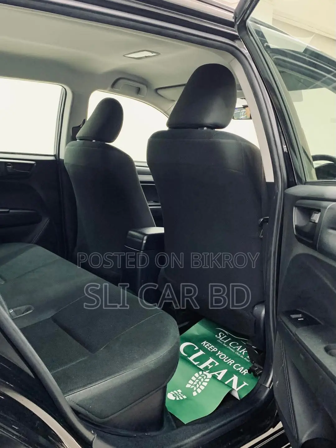 Toyota Fielder HYBRID 2020