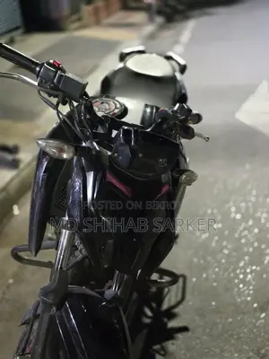 TVS Apache 4V 2022
