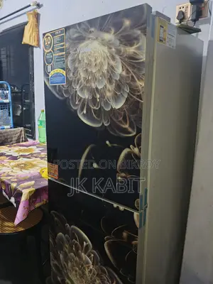 Vision Refrigerator 185 Liter
