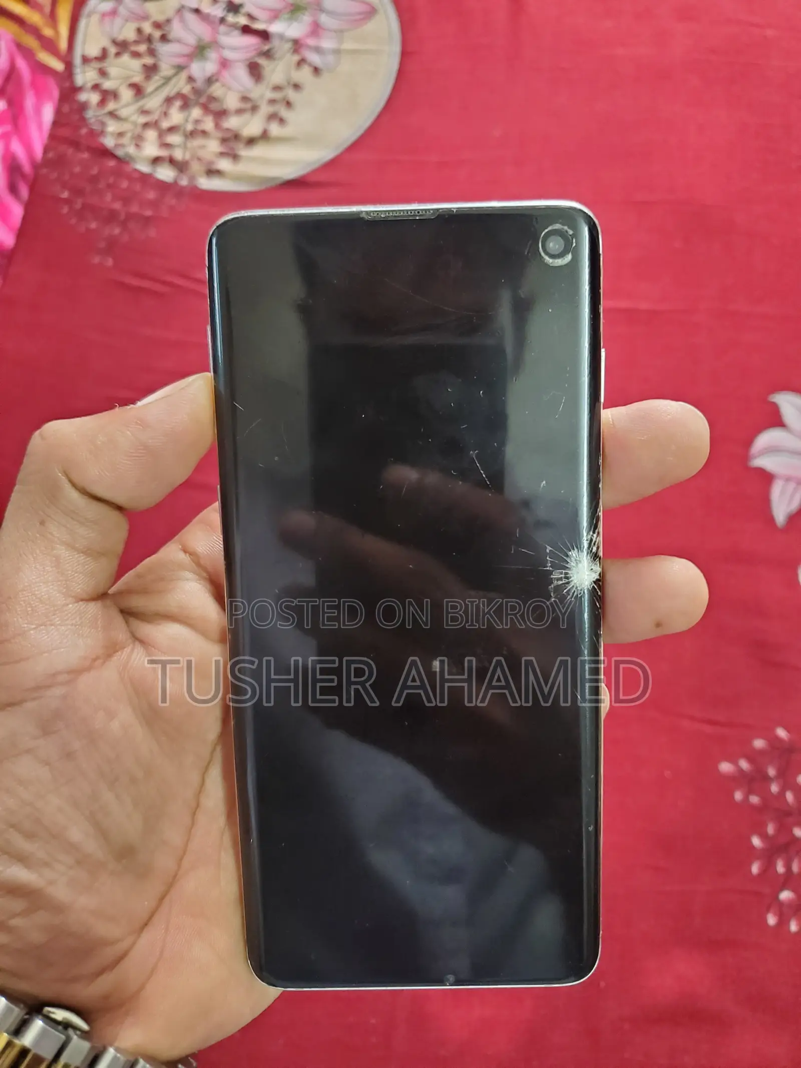 Samsung Galaxy S10 (Used)