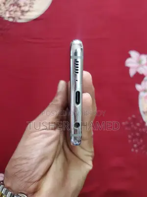 Samsung Galaxy S10 (Used)