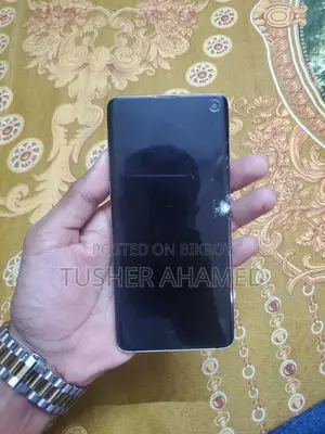 Samsung Galaxy S10 (Used)