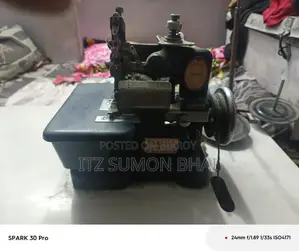 Used overlock machine