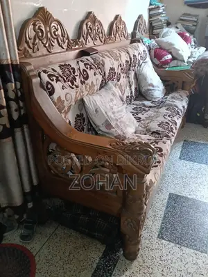 Fully Fresh Wooden Sofa