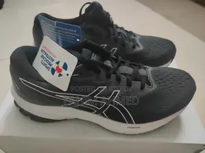 Asics GT-1000 Running Shoe - Black white version