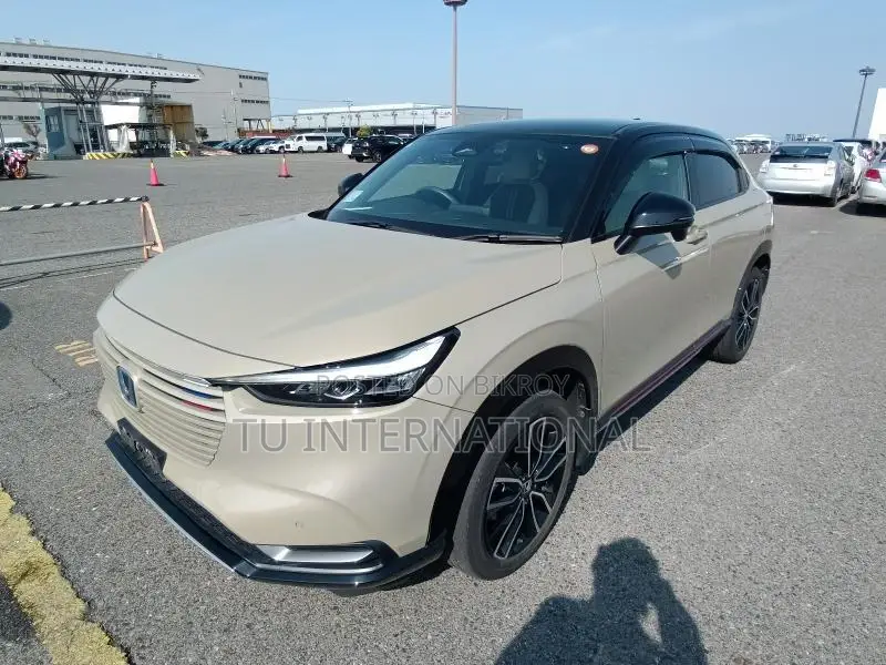 Honda Vezel e:HEV PLAY MOONROOF 2021