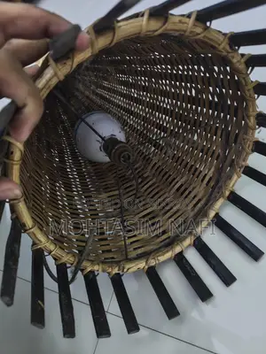 Aarong Lamp