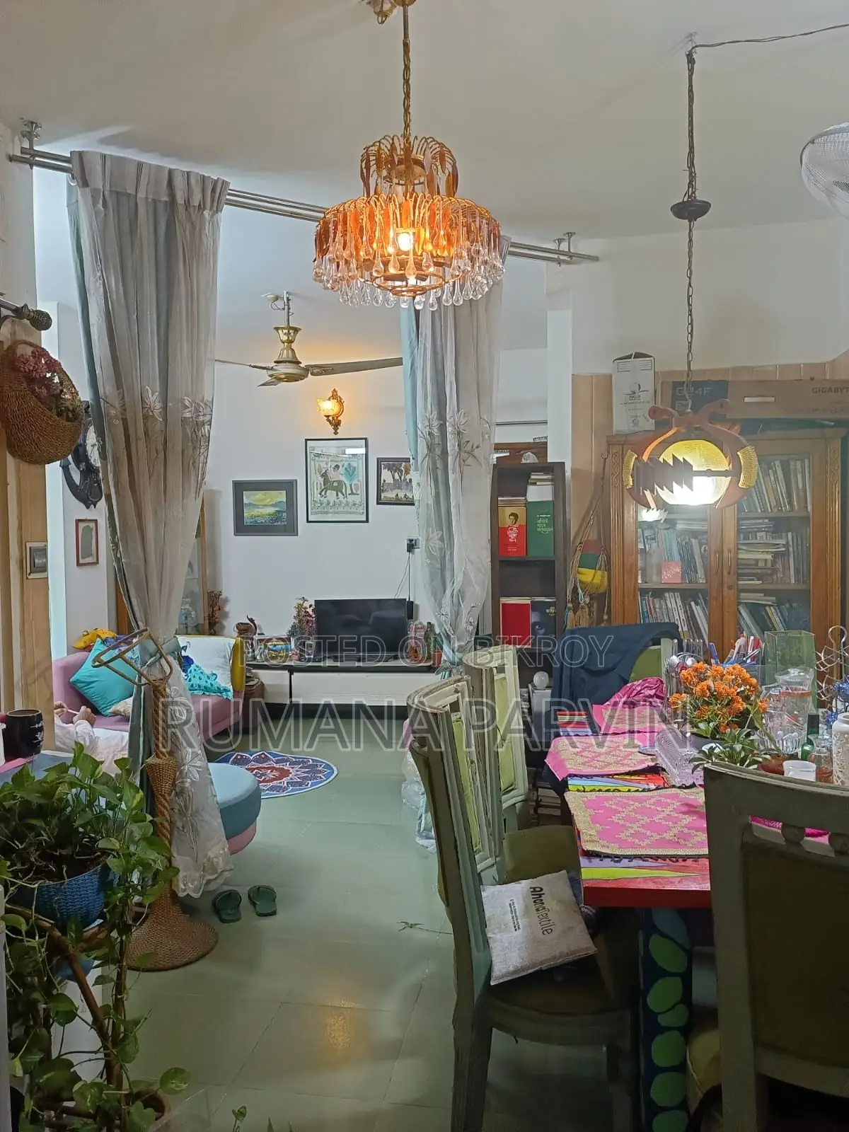 1050 Square Feet Ready Flat for Urgent Sale