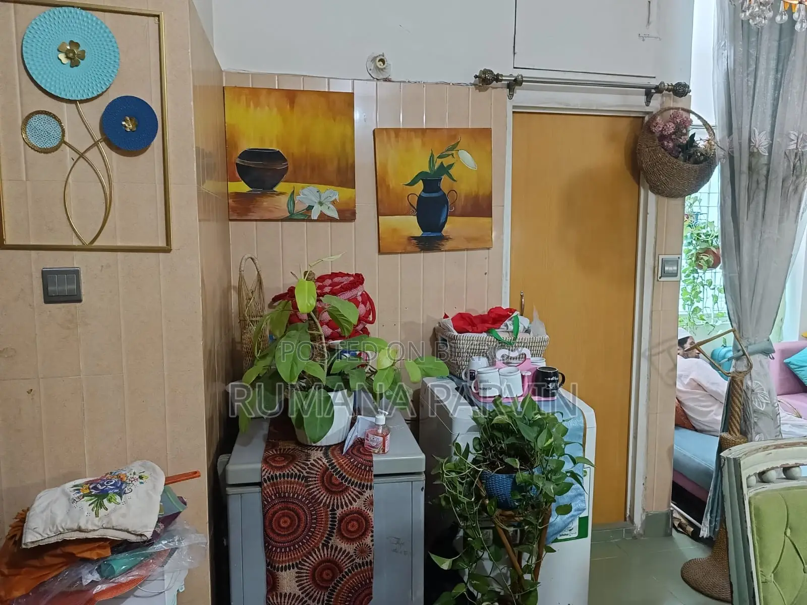 1050 Square Feet Ready Flat for Urgent Sale