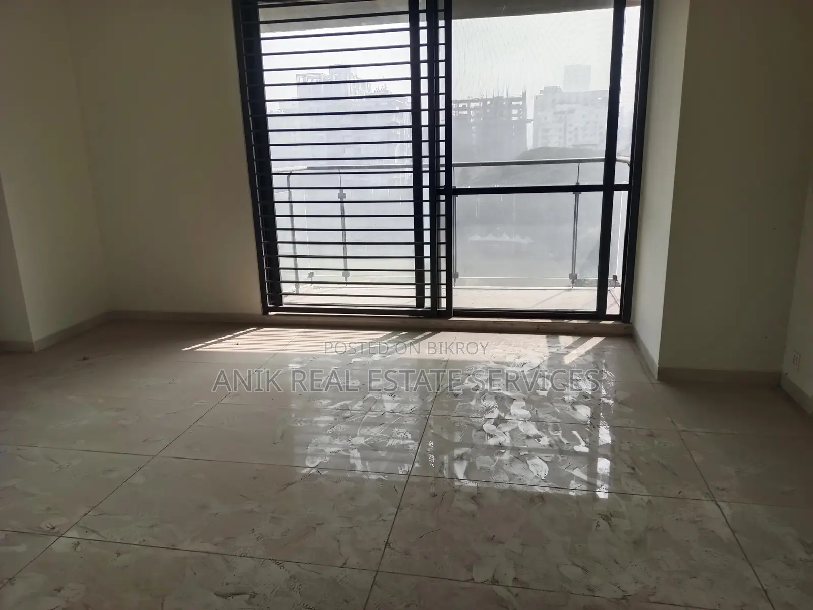 গুলশান ২-এ ভালো মানের ৪৫০০ বর্গফুটের আনফার্নিশড ফ্ল্যাট ভাড়া