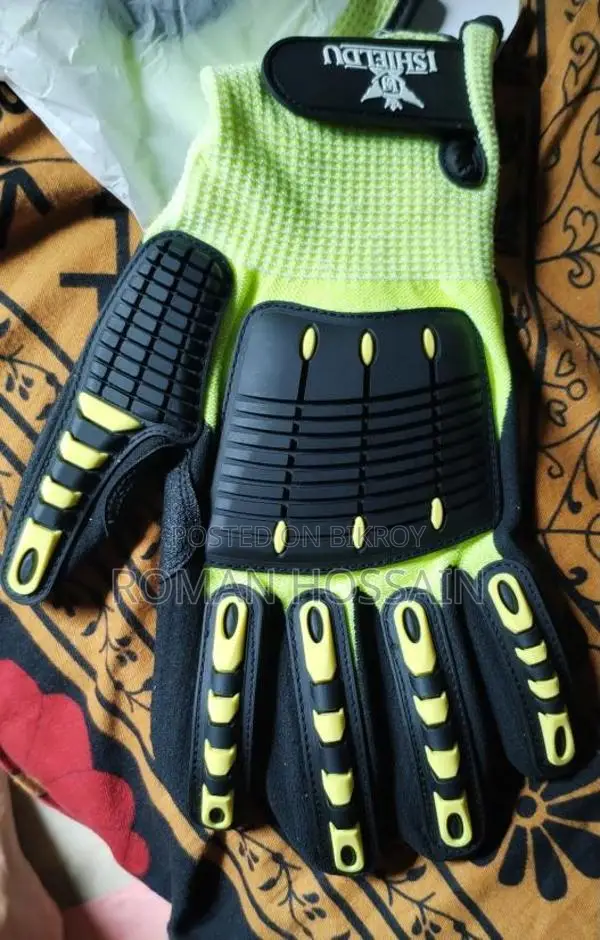 Safety Gloves
