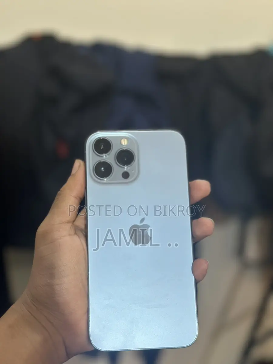 Apple iPhone 13 Pro Max . (ব্যবহৃত)