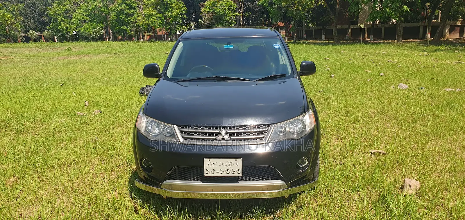 Mitsubishi Outlandar ` 2011
