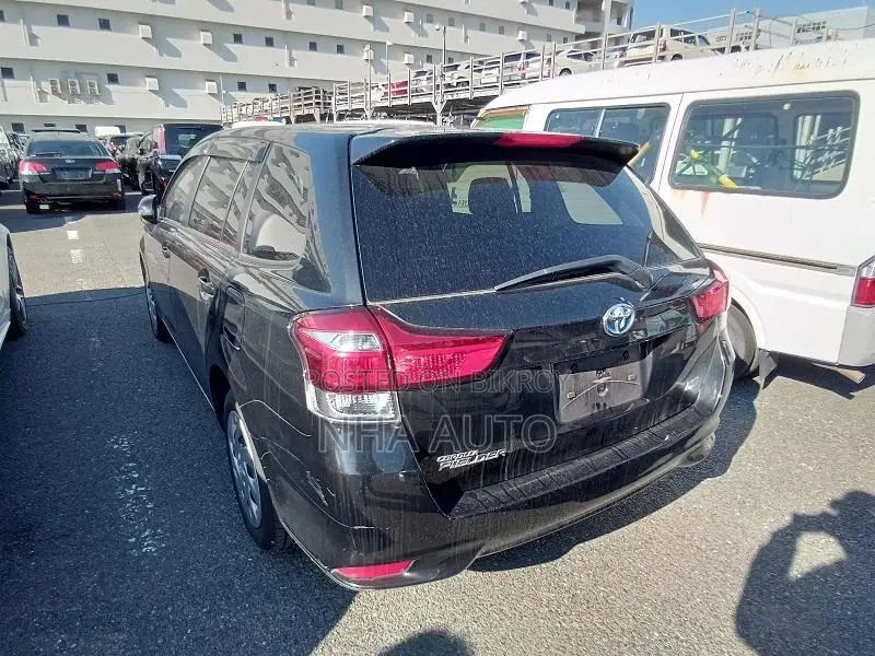 Toyota Fielder EX HYBRID 2022