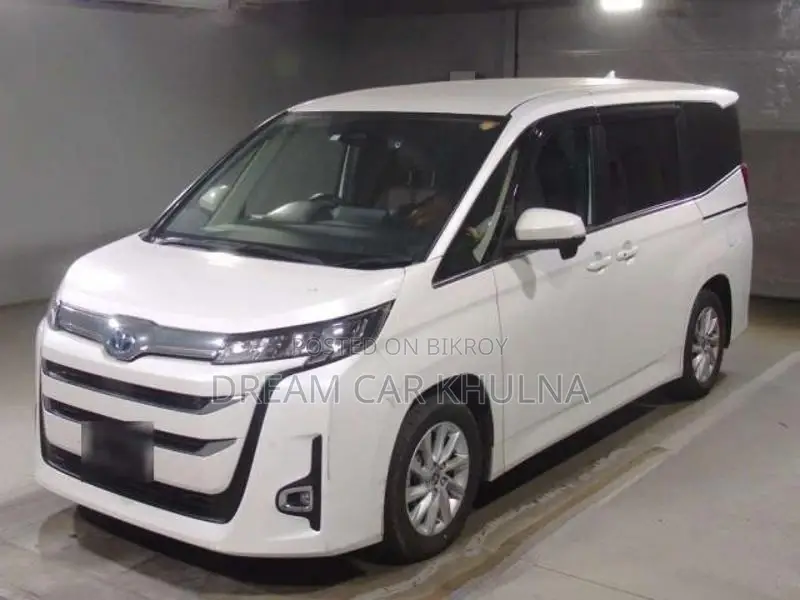 Toyota Noah Z Hybrid New shape 2023