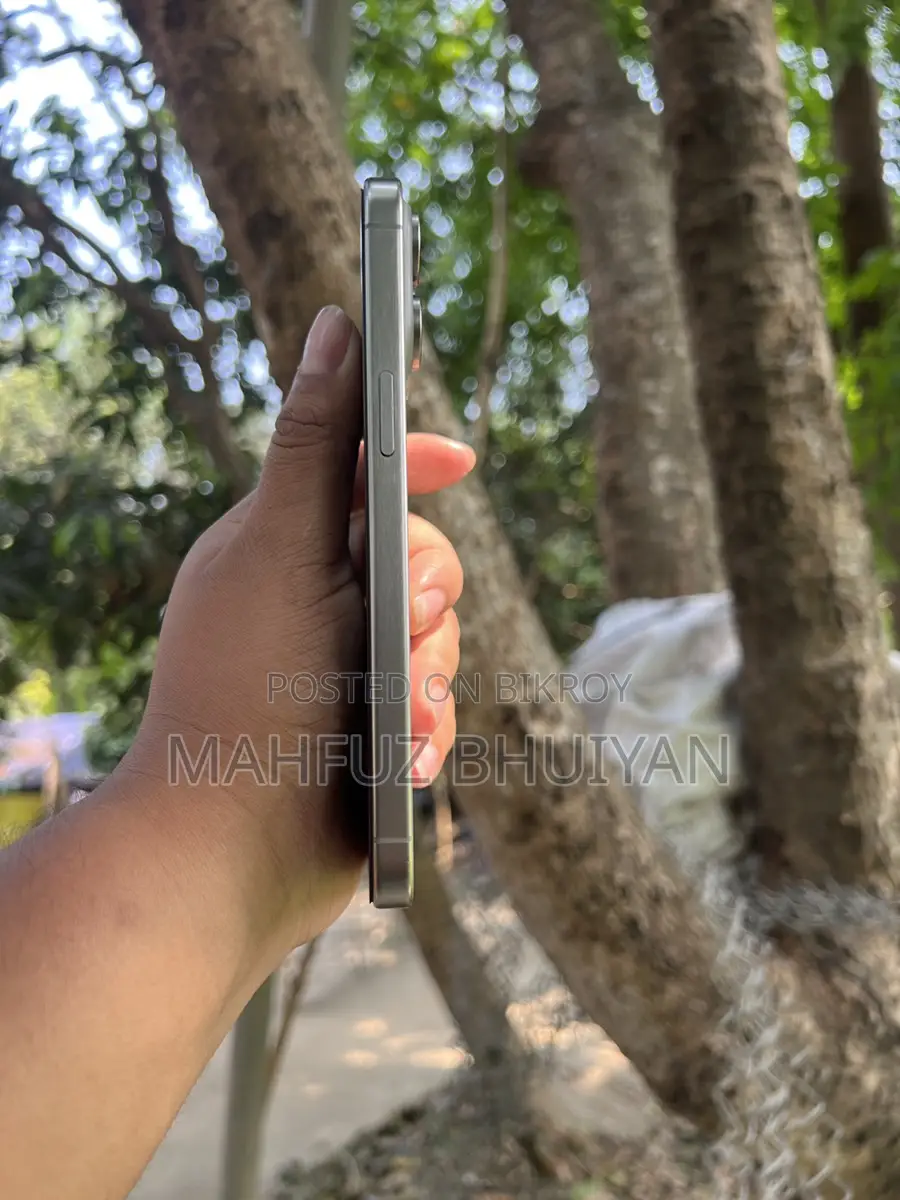 Apple iPhone 15 Pro Max Japan (Used)