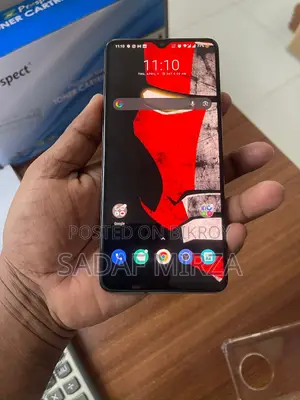 OnePlus 7T (Used)