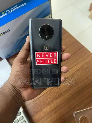 OnePlus 7T (Used)