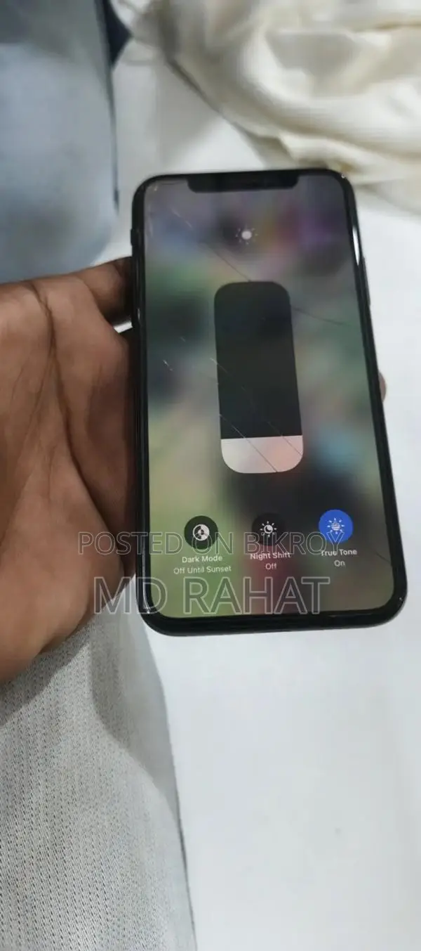 Apple iPhone X (Used)