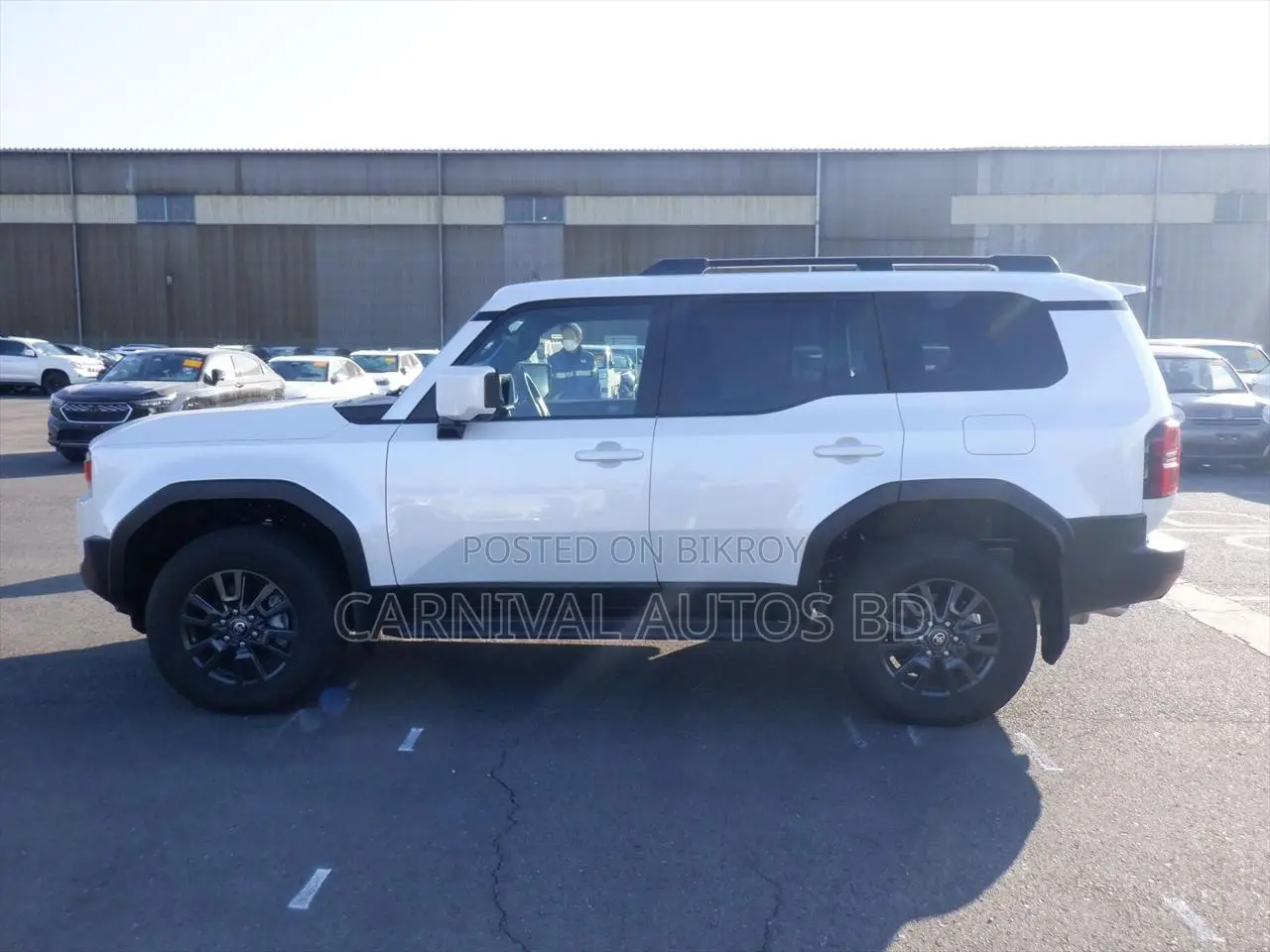 Toyota Land Cruiser PRADO 250 VX 2024