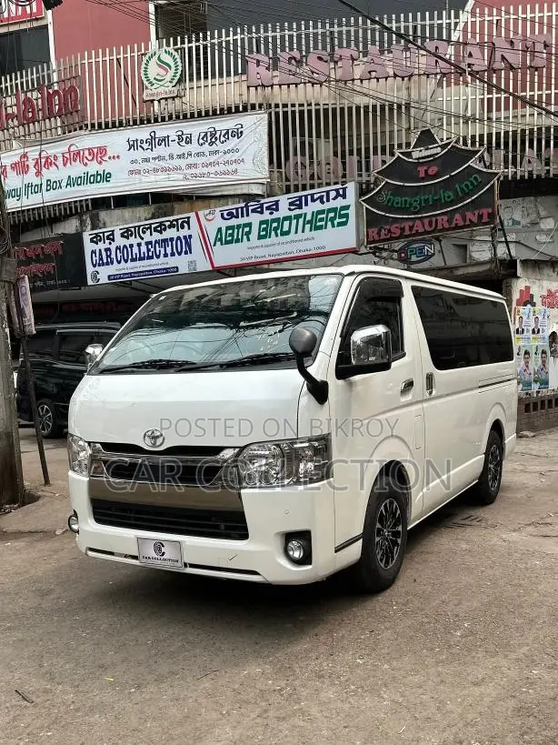 Toyota Hiace Super GL 2021