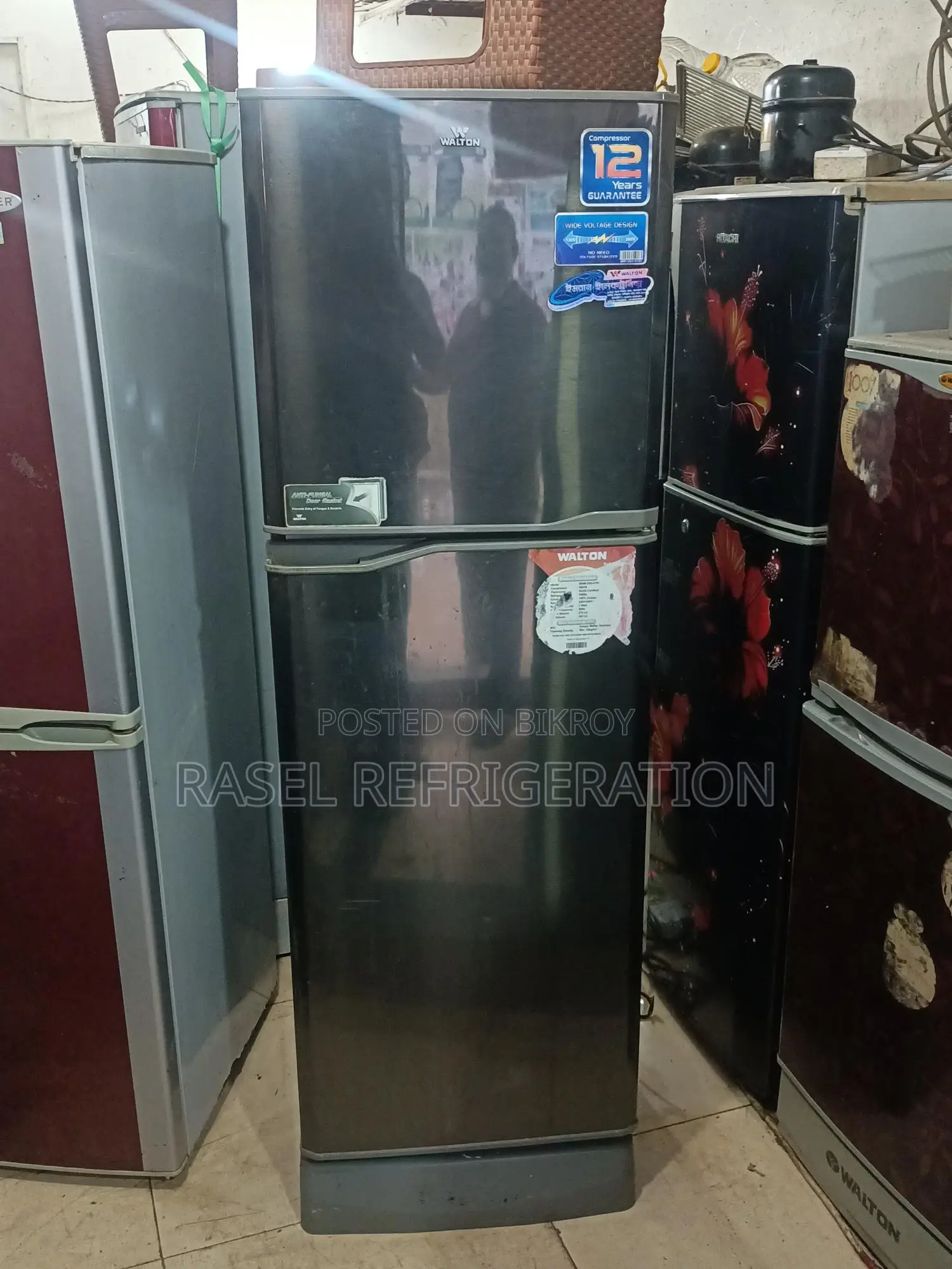 275 Liter Non-Frost Walton Fridge for sale. 15-day replacement warranty.