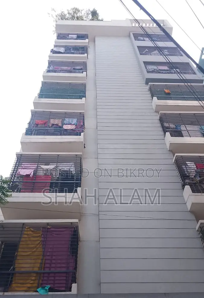 বনশ্রীতে ৩ বেডরুমের বাড়ি বিক্রয়ের জন্য