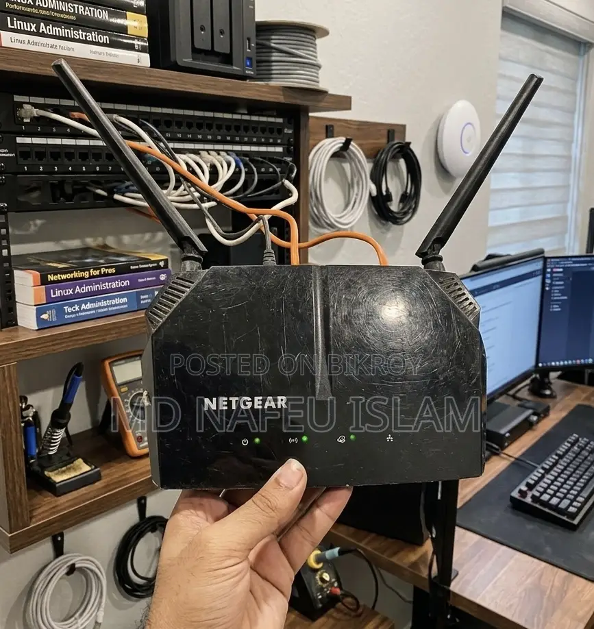 ROUTER Netgear R6120
