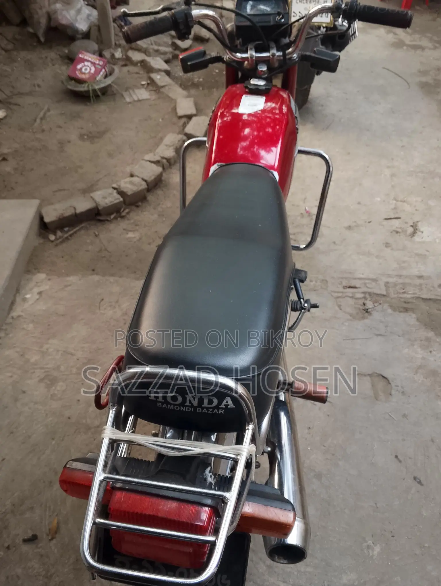 Honda 1999 Red