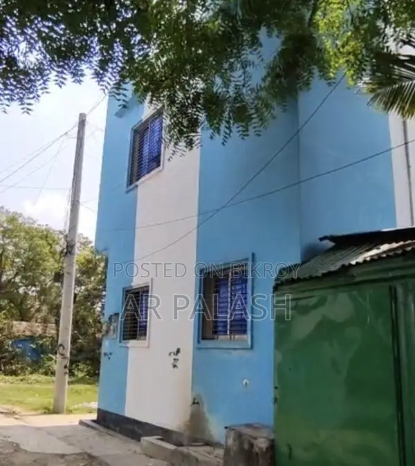 2 Bedroom House in Keraniganj for Sale