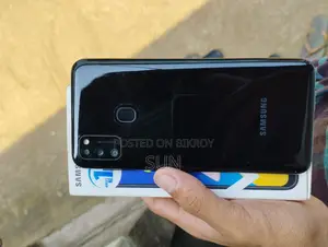 Samsung Galaxy M21 Like a new (Used)