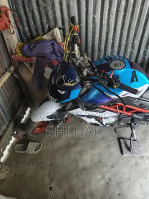 Benelli TNT 150 2017
